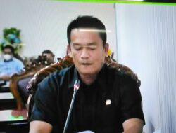 Agenda Penyampaian Jawaban Fraksi-fraksi DPRD Tentang Pengelolaan Sampah
