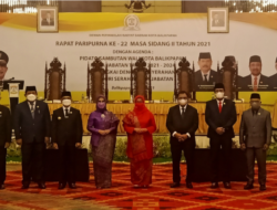 RAPAT PARIPURNA SERAH TERIMA JABATAN WALIKOTA