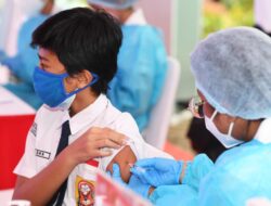 Ribuan Pelajar Balikpapan Mulai Divaksinasi