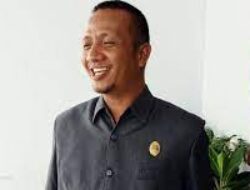 FADLIANOR KUNJUNGI KELURAHAN MUARA RAPAK UNTUK DENGAR ASPIRASI WARGA