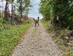 Dukung Pembangunan Infrastruktur, Apical Group Perbaiki Akses Jalan Warga di RT 09 Kariangau