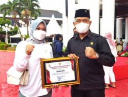 Anggota Dewan RahmatiaTerima Penghargaan di HSP 2021