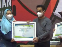 Puncak HKN Ke-57, Wali Kota Bagikan Tiga Buah Sepeda Lipat