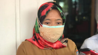 Kepala DKK Kota Balikpapan Menghimbau Untuk Memakai Masker Dua Lapis dan Tetap di Rumah Saja