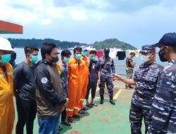 KRI Mandau Tangkap Kapal Pengangkut 4.100 Ton CPO