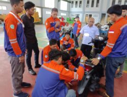 20 Pelaku IKM Balikpapan Dapat Pelatihan Perbengkelan Roda Dua
