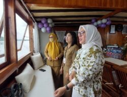 Dekranasda  Balikpapan Simulai Destinasi Pulau Gusung Gunakan Kapal Mahligai Phinisi