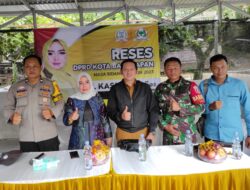 Di Reses Hj Kasmah, Kabel yang Semrawut di Tiang-Tiang, PJU hingga Infrastruktur