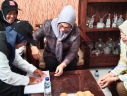 Pantarlih TPS 35 Gubah Mencoklit di Kediaman Anggota DPRD kota Balikpapan Mieke Henny