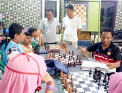 Dibawah Binaan  Percasi Kutim Sekolah Catur Kutim Sukses Berdiri