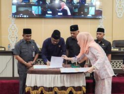 Rapat Paripurna, Pemkot dengan DPRD Kota Balikpapan Sepakati APBD Balikpapan Tahun 2024