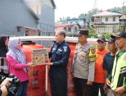 Ringankan Warga Hadapi Kemarau, Bid Humas Polda Kaltim Beri Bantuan Tandon dan Pompa Air