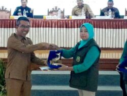 Penyuluh Perikanan Muara Bengkal Menerima Penghargaan
