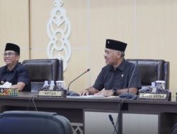 Fraksi-Fraksi DPRD Balikpapan Sampaikan Pemandangan Umum Atas Nopen Walikota Tentang Laporan APBD 2023