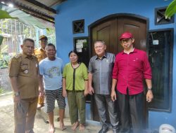 Anggota DPRD, Wiranata Oey Kunjungi Rumah Warga yang Longsor di RT 22 dan RT 47 Sumber Rejo
