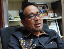 Sabaruddin: Dinas Terkait Harus lakukan Pengawasan untuk menertibkan Mobil Parkir di Titik Halte Bus