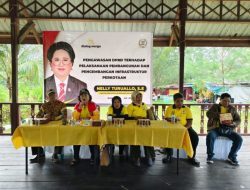 Dialog Warga di Pantai Manggar, Nelly Turuallo Ucapkan Terima Kasih Kepada Tim Pemenangan Nelly-Abdulloh