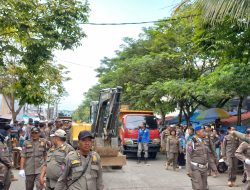 Penertiban Pertama Menyasar Kawasan Pandan Wangi