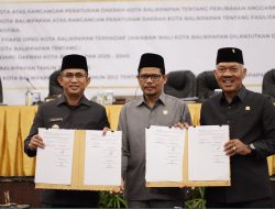 DPRD Balikpapan Gelar Rapat Paripurna, Wali Kota Sampaikan Nota Penjelasan APBD Perubahan 2024
