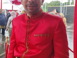 Tampil dengan Baju Adat Bugis, Wakil Ketua DPRD, Muhammad Taqwa Serukan Semangat Persatuan di HUT ke-80 RI