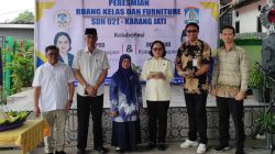 Nelly Turuallo Salurkan Aspirasi untuk Ruang Kelas Baru SDN 021 Karang Jati