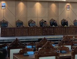 Gedung Baru DPRD Balikpapan Dipakai Rapat Paripurna dan Pemotongan Tumpeng, Fasilitas Belum Maksimal